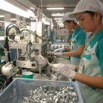 Tuyển 08 lao động sản xuất ốc vít và các sản phẩm kim loại tại Đài Trung